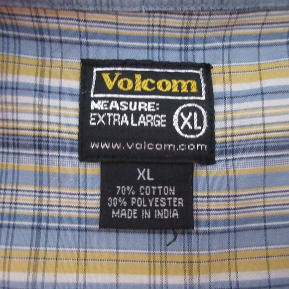 Volcom Mens Shirt Size XL Collared Blue Plaid Snap Front Short Sleeve Pockets - Picture 3 of 8
